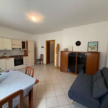 Etica Apartment *